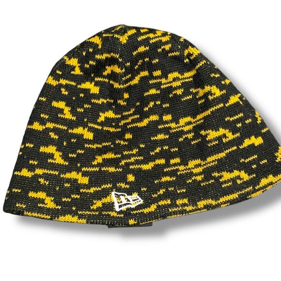 Boston Bruins New Era NHL Beanie Hat Cap Skull Knit Reversible Hockey OS Black - Picture 10 of 12